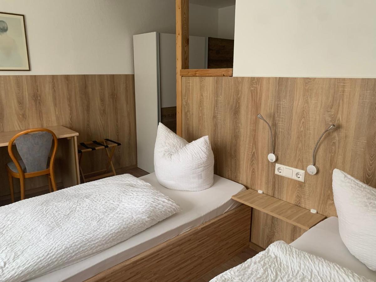 Hotel Schweizerhof Boebingen an der Rems ภายนอก รูปภาพ